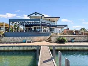 Cambria Island Retreat - Image 3