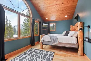 Kindred: reimagined forest retreat with hot tub - Image 4