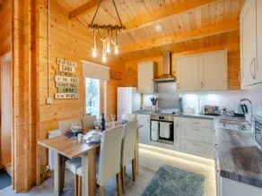 Seashell Lodge - Image 2