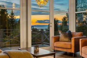 Villa Heidi · Mjøsa-utsikt · Jacuzzi Badstu · 30 min OSL - Image 2