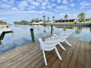 Coconut River Retreat – Dock & Close to the Beach - Image 4