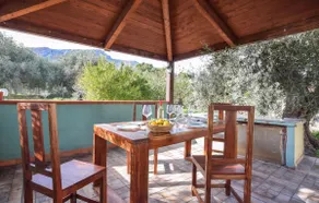 2 Bedroom Awesome Home In Altavilla Milicia - Image 2