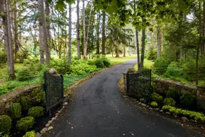 Green Gables Estate -Retreat & Events (sleeps 34) - Image 5