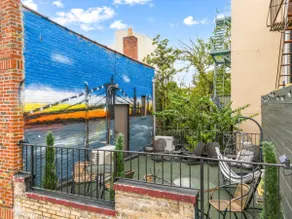 Bushwick Gem – Art-Infused 2BR w/ Rooftop - Image 5