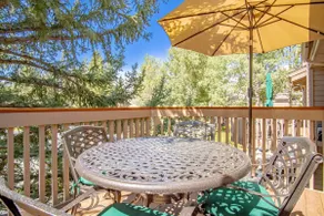 Snow Creek 1541 - Ski-in/Ski-out + Pool & Hot Tub - Image 4