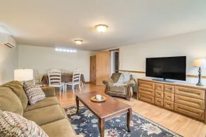 Walk to Lake Beach: Glenwood Vacation Rental! - Image 5