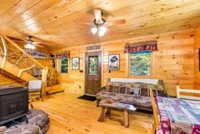 Stunning 2BR Adirondacks Dog Friendly - Image 3