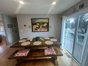 Downtown Rockford Duplex - Image 5