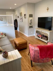 Downtown Rockford Duplex - Image 3