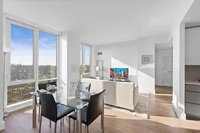 Perfect for WFH Traveller! w/ Co-working Space - Image 2