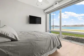 Great River Flats Suite 105 - Image 4