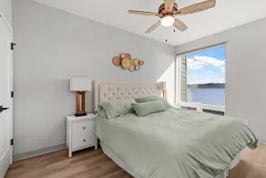 Great River Flats Suite 205 - Image 5