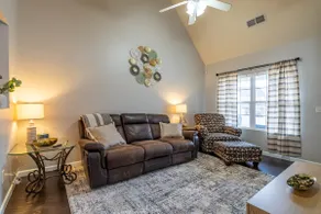 Budget-Friendly 4BR Near Downtown Cartersville - Image 2