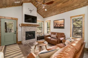 The Bunkhouse, Fire pit, Hot tub, Zion and Bryce - Image 2