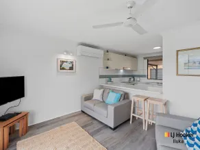 Beach house - Image 2