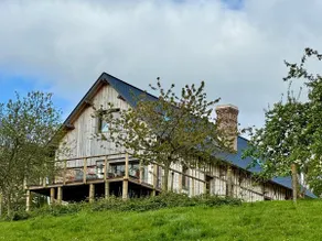 Le Clos du Haut • Charming Boutique Stay & Sauna - Image 2
