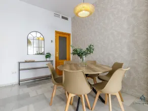 Urban Chic 2B - Two Bedrooms by Living4Malaga - Image 3