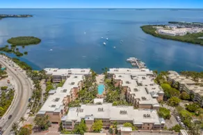 Signature King at Beachside Resort - Image 2