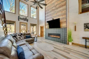 Carson Creek Cabin w/ Hot Tub & Game Loft! - Image 2