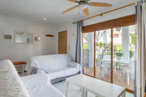 Beach house with pools E - Image 3