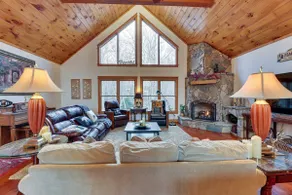 Cabin w/ Hot Tub and WiFi: 4 Mi to Snowshoe Resort - Image 5