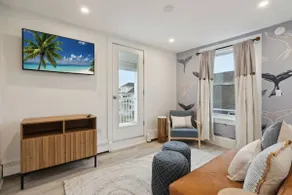 The Whale Tail | Ocean Views | Private Balcony - Image 2