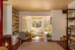 Amazing outdoor space, Mid-Century Interior - Image 5