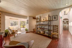 Amazing outdoor space, Mid-Century Interior - Image 4