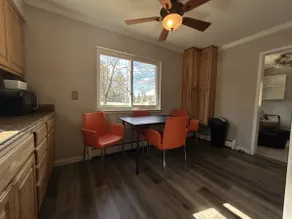 3 BDRM, hot tub, walk to beach - Image 4