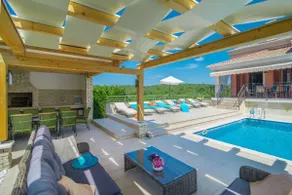 Villa Maklavun by Kompas Villas - Image 3