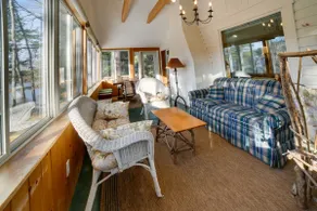 Lakefront Bradford Cottage w/ Dock, Near Skiing! - Image 4