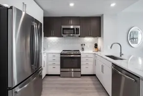 Easy I-270 Access | 1BR Near NIH | Pool & Gym - Image 4