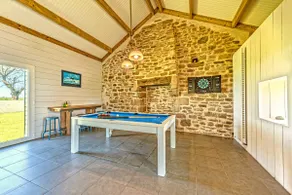 Gîte with private heated pool - Image 3