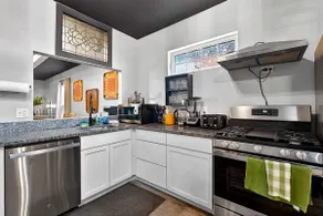 Spacious Louisville retreat near downtown and NuLu - Image 5
