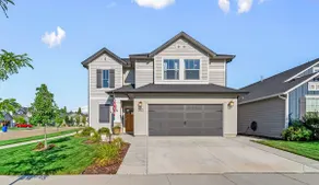 Cozy Charming Home in Eagle Id - Image 2