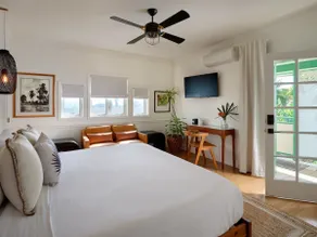 Experience luxury at The Ulu Suite | Garden patio - Image 5