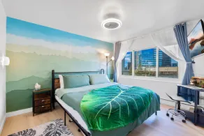 2BR Designer Condo, Free Parking, Convention Ctr - Image 3