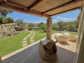 Villa 'Petra D'arana' avec vue sur les montagnes, Wi-Fi et climatisation - Image 3
