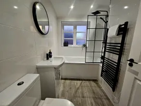 19 Rodney Street Apartments - Image 5