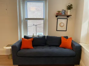 Manayunk Studio w/ Deck & Walk to Main St - Image 3