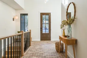 Among the Oaks: Luxury 4 bed home, game room - Image 5