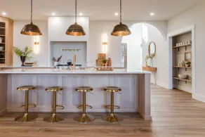Among the Oaks: Luxury 4 bed home, game room - Image 3