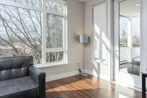 Downtown Mountain View 2 BR | Laundry + Kitchen - Image 5