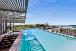 Luxe Retreat I Cairns I Gym, Sauna, prime Location - Image 5