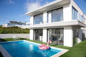 Perfect Suite- top floor (only) - Image 2