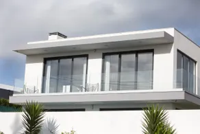 Perfect Suite- top floor (only) - Image 3