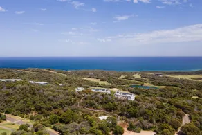 TJ's Tree House with Ocean Views - Image 5