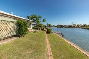 114 Elizabeth Pde - Image 4