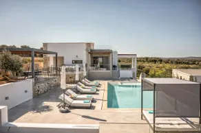 Skyline Villas, By Hellocrete - Image 5