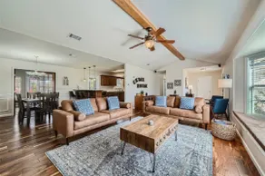3 Secluded Homes with Pool, Hot Tub, Pond, BBQs - Image 2